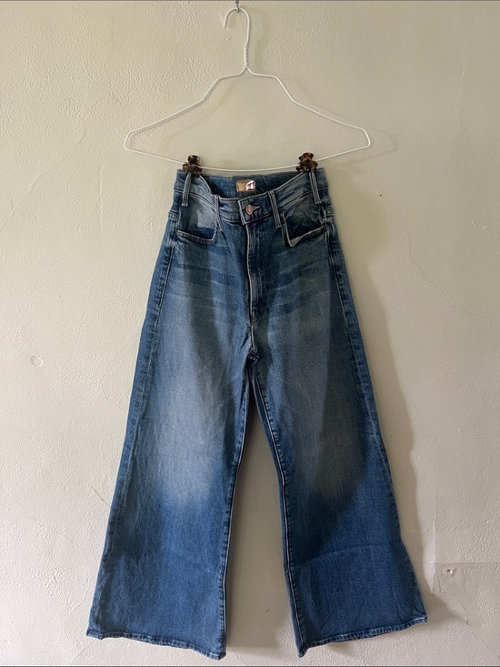 MOTHER Denim - MOTHER The Hustler Roller Ankle Wide-Leg High-Rise Jean High on The Hog Wash 27